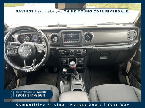 Used 2022 Jeep Gladiator Sport w/ Trailer Tow Package image 12