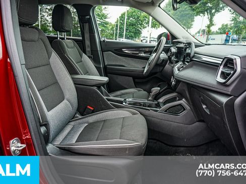 Used 2024 Chevrolet TrailBlazer LT FWD image 22