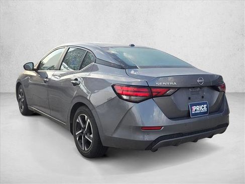 Used 2024 Nissan Sentra SV image 7