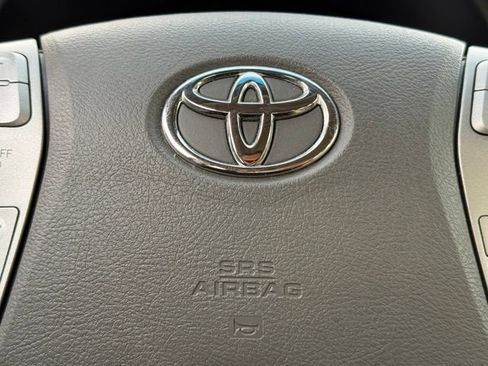 Used 2007 Toyota Camry XLE FWD image 24