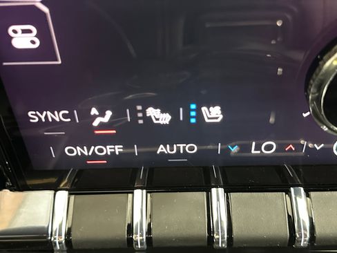 New 2026 GMC Yukon XL AT4 Ultimate w/ LPO, Floor Liner Package AWD/4WD image 26