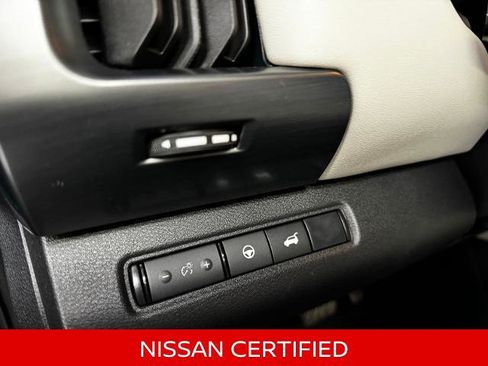 Certified 2025 Nissan Pathfinder SL AWD/4WD image 27