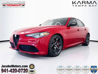 Used 2019 Alfa Romeo Giulia Ti Sport w/ Quick Order Package 22U Sport RWD video 1