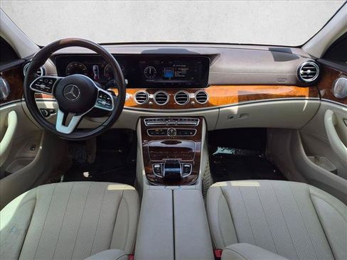 Used 2019 Mercedes-Benz E 300 image 16