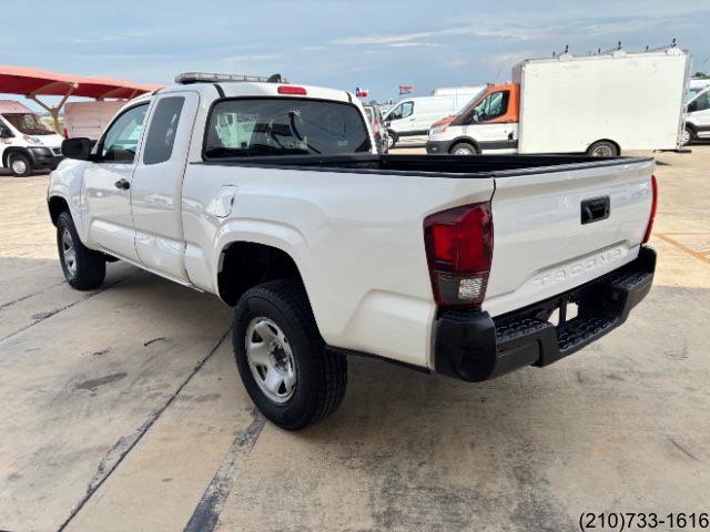 Used 2022 Toyota Tacoma SR RWD image 5