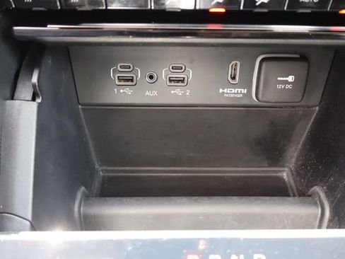 Used 2024 Jeep Grand Cherokee Limited 4xe AWD/4WD image 39