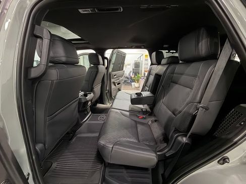 Used 2025 Toyota Sequoia Limited w/ Tow Technology Package AWD/4WD image 12