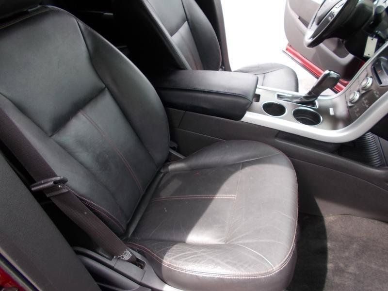 Used 2013 Ford Edge SEL FWD image 20