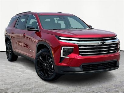 New 2025 Chevrolet Traverse LT w/ Driver Confidence Package