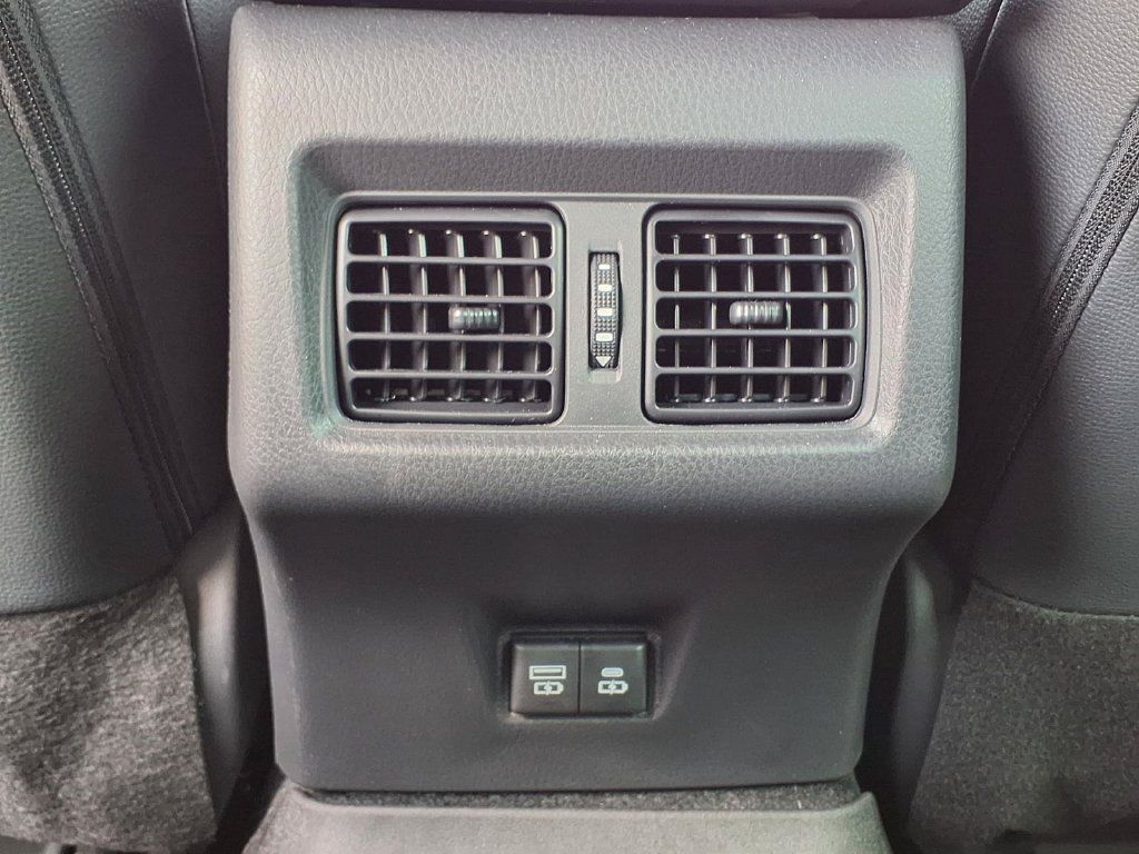 Used 2026 Toyota Camry XSE w/ Premium Plus Package FWD image 18