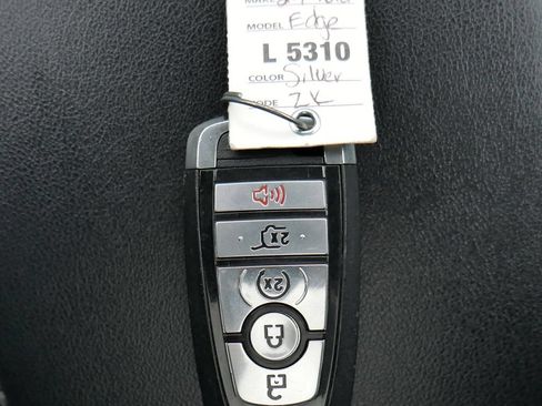 Used 2024 Ford Edge SEL w/ Convenience Package AWD/4WD image 40