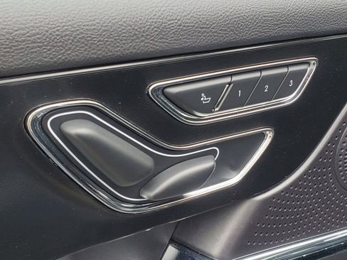 Certified 2024 Lincoln Corsair AWD w/ Equipment Group 101A image 10