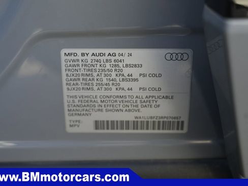 Used 2024 Audi Q4 e-tron Premium Plus w/ Premium Plus AWD/4WD image 65