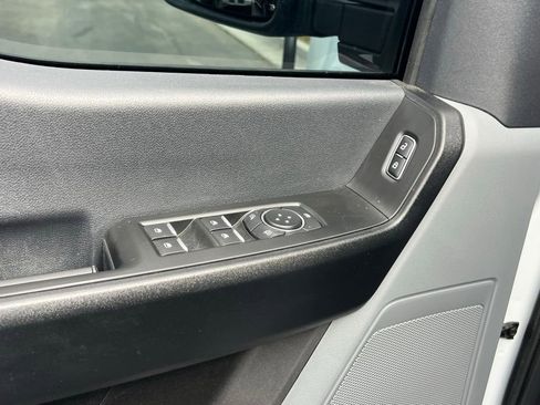Used 2025 Ford F450 XL w/ XL Chrome Package image 26