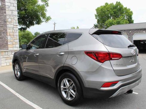 Used 2018 Hyundai Santa Fe Sport AWD/4WD image 9