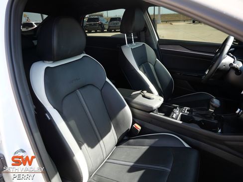 Used 2025 Kia K5 GT-Line image 22