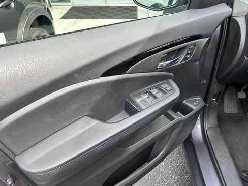 Used 2021 Honda Passport Touring image 16