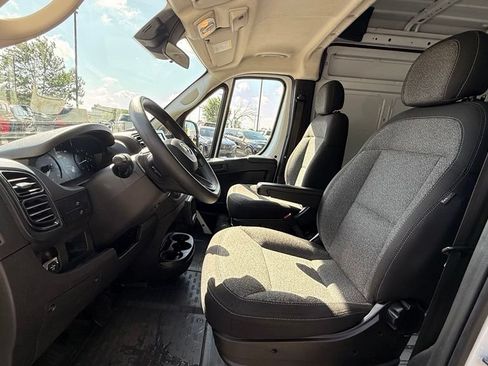 Used 2023 RAM ProMaster 2500 FWD image 25