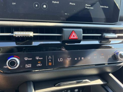 New 2026 Kia Sportage X-Line AWD/4WD image 32