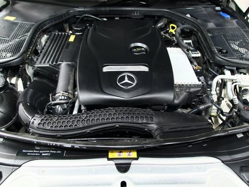 Used 2016 Mercedes-Benz C 300 4MATIC Sedan image 30