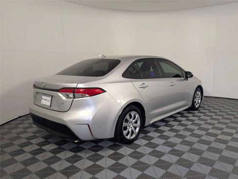 Certified 2024 Toyota Corolla LE FWD image 5