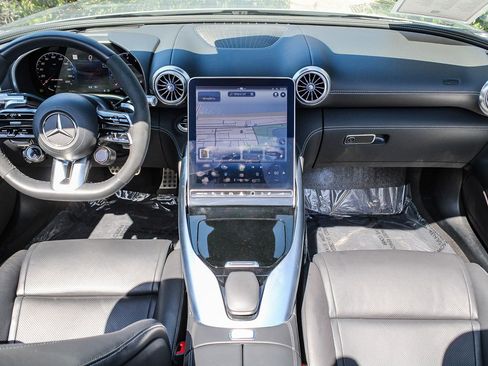 Certified 2024 Mercedes-Benz SL 55 AMG 4MATIC image 11