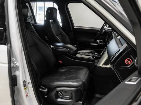 Used 2014 Land Rover Range Rover Supercharged AWD/4WD image 38