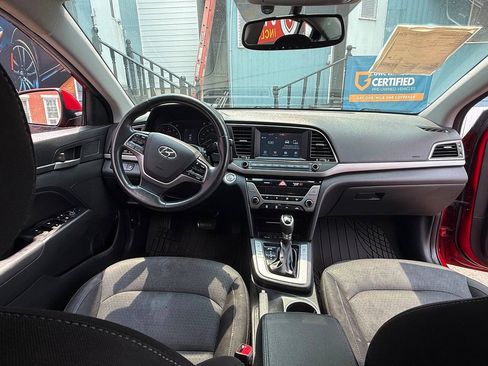 Used 2017 Hyundai Elantra Value Edition FWD image 11