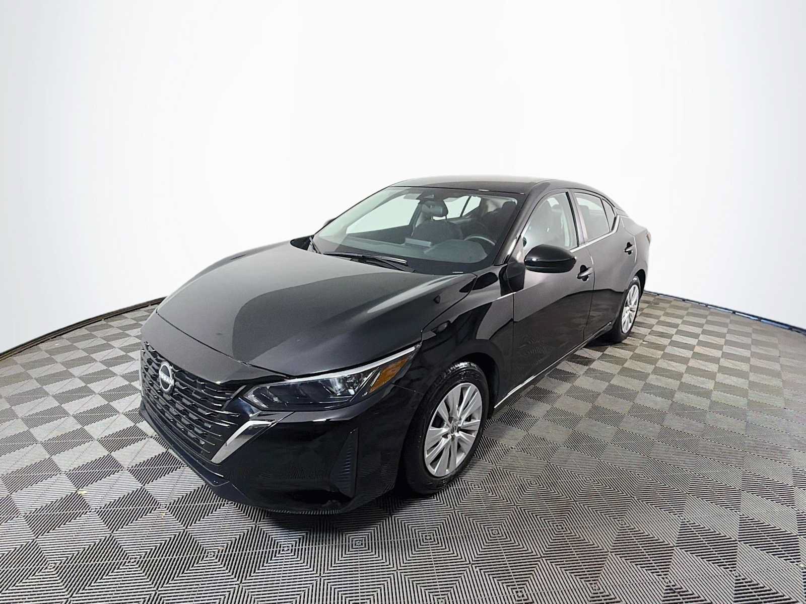 Used 2025 Nissan Sentra S FWD image 1