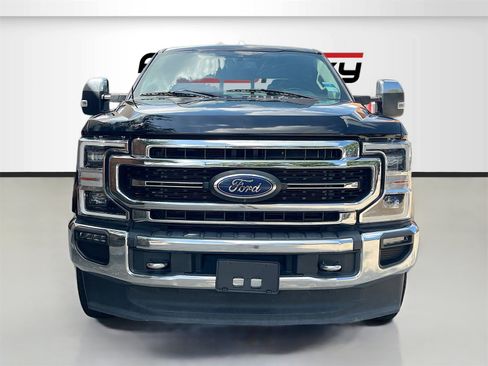 Used 2021 Ford F250 Lariat w/ Lariat Ultimate Package image 2