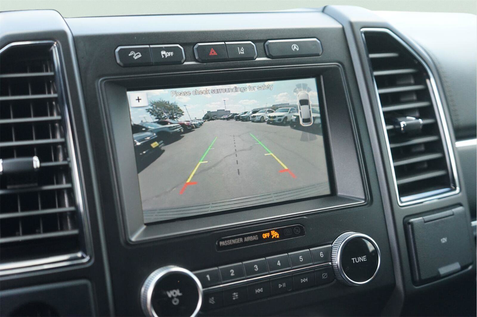 Used 2019 Ford Expedition Max Limited w/ Equipment Group 301A AWD/4WD image 30