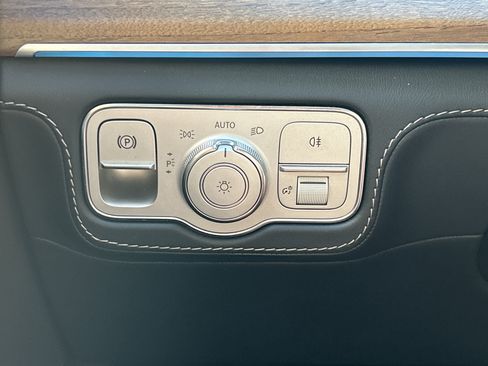 Certified 2021 Mercedes-Benz GLE 63 AMG S image 30