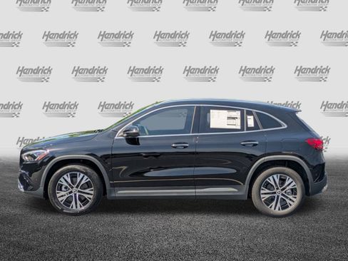 New 2025 Mercedes-Benz GLA 250 250 4MATIC image 7