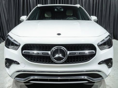 New 2025 Mercedes-Benz GLA 250 4MATIC image 2