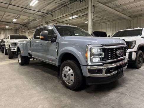Used 2026 Ford F450 King Ranch w/ Chrome Package AWD/4WD image 2