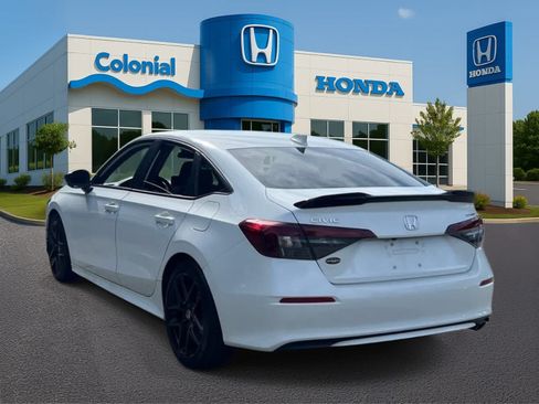 Used 2025 Honda Civic Sport image 4