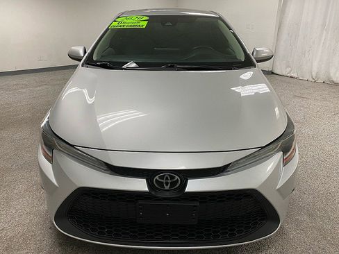 Used 2020 Toyota Corolla L image 2