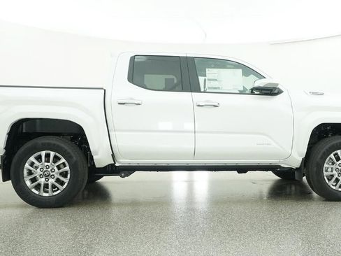 New 2026 Toyota Tacoma Limited AWD/4WD image 27