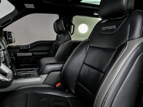 Used 2018 Ford F150 Raptor w/ Equipment Group 802A Luxury image 21