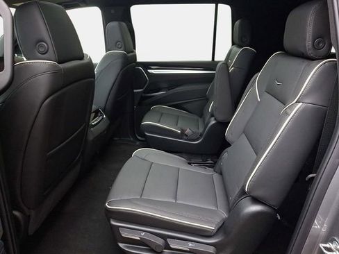 New 2026 Cadillac Escalade ESV Luxury w/ Touring Package image 5