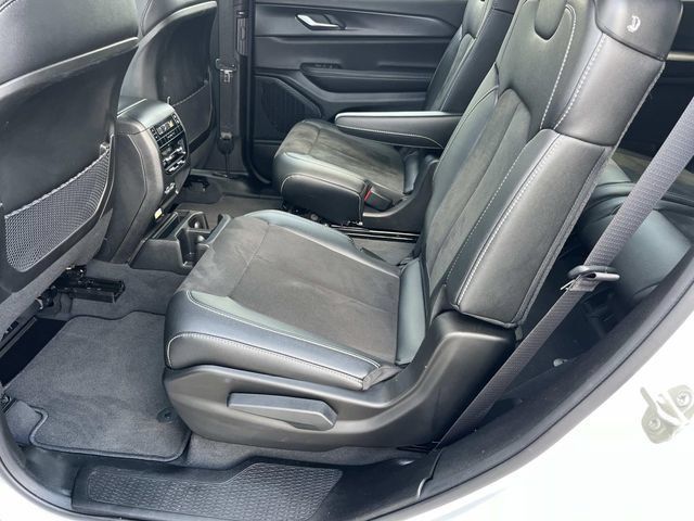 Used 2023 Jeep Grand Cherokee L Altitude AWD/4WD image 20