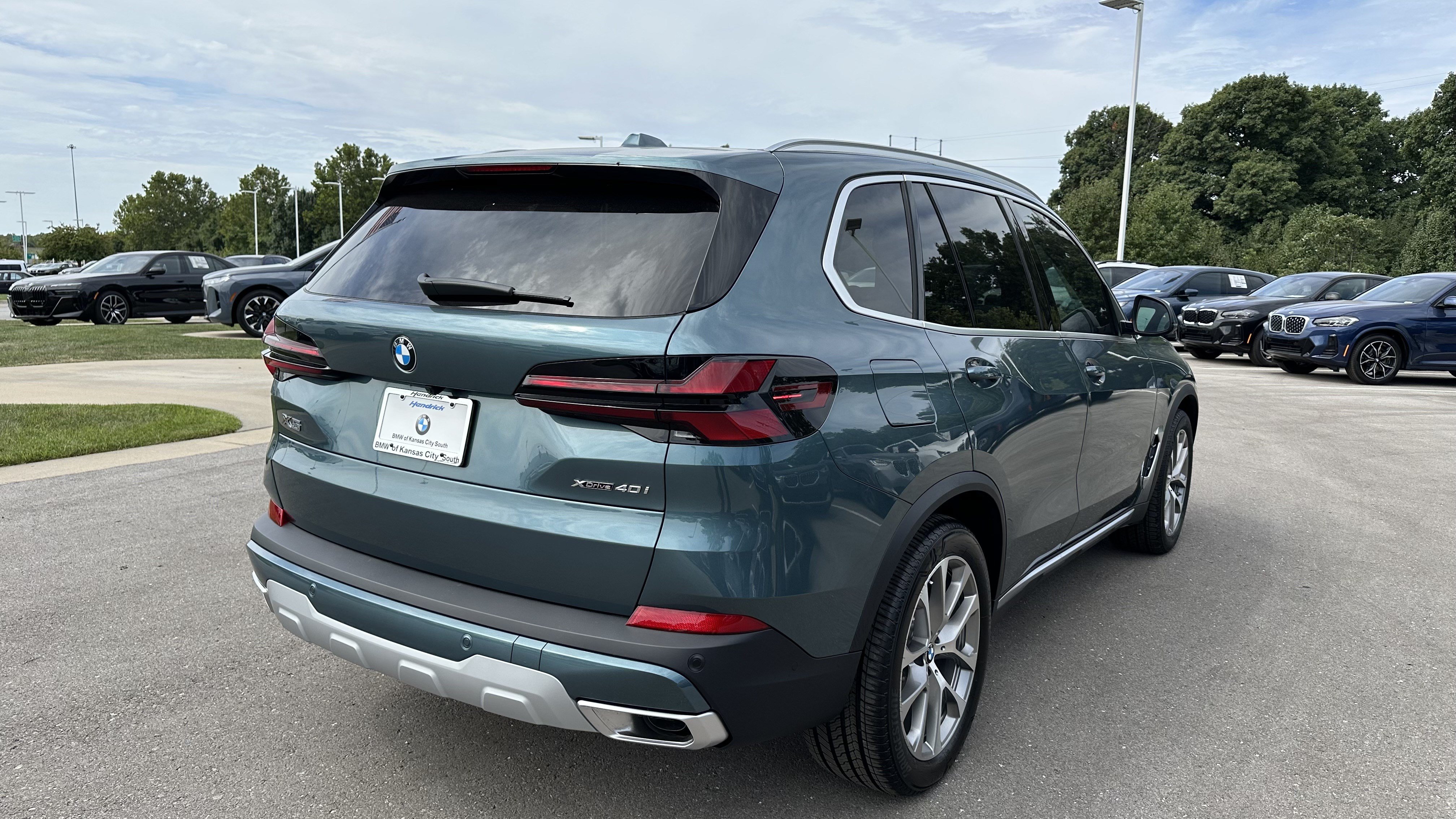 Certified 2026 BMW X5 xDrive40i w/ Climate Comfort Package AWD/4WD image 10