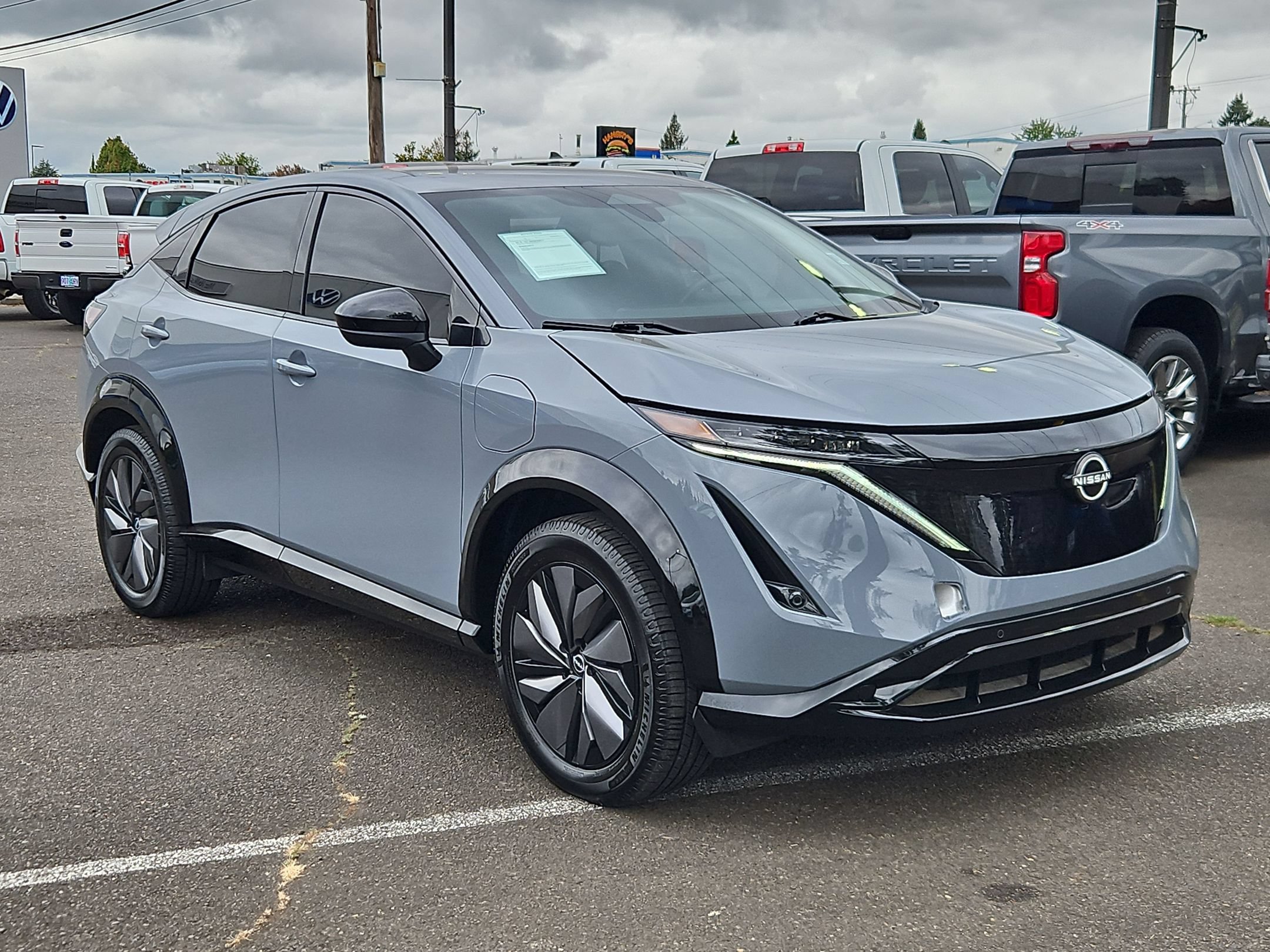 Used 2024 Nissan Ariya AWD image 7