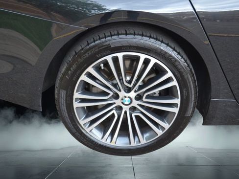 Used 2018 BMW 540i xDrive AWD/4WD image 35