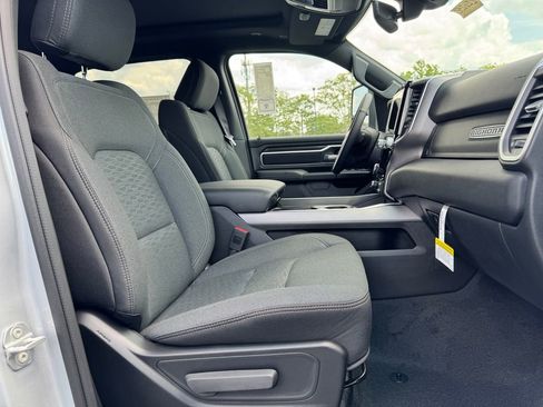 New 2026 RAM 1500 4x4 Crew Cab image 11