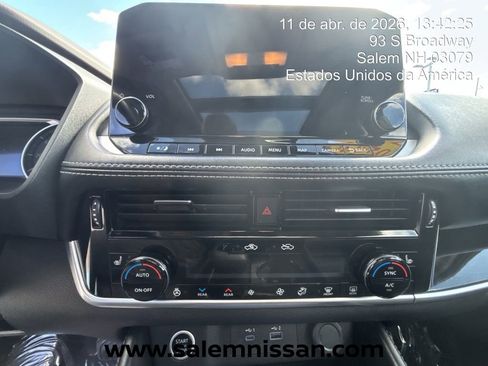 Certified 2023 Nissan Rogue SL w/ SL Premium Package image 7