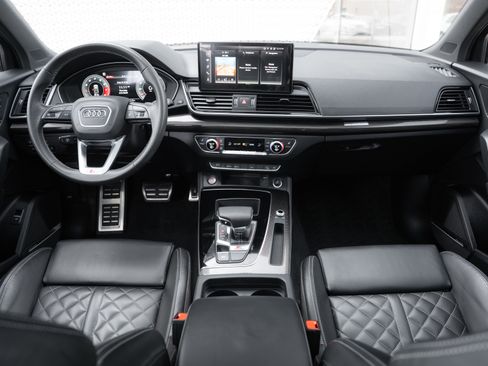 Certified 2024 Audi SQ5 Premium Plus image 8