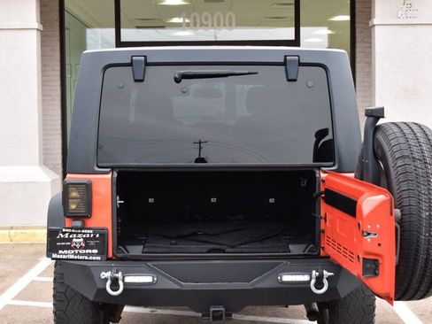 Used 2015 Jeep Wrangler Unlimited Sport w/ Quick Order Package 24S image 37