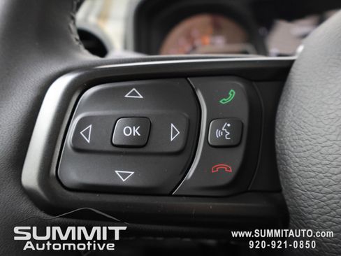 New 2026 Jeep Gladiator Sport AWD/4WD image 15
