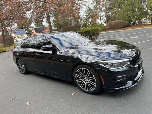 Used 2017 BMW 540i xDrive image 2